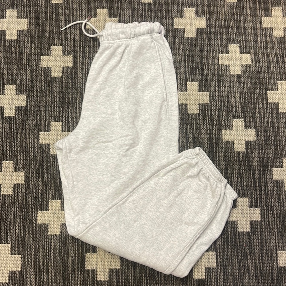 Old Navy Small Gray Sweat Pants